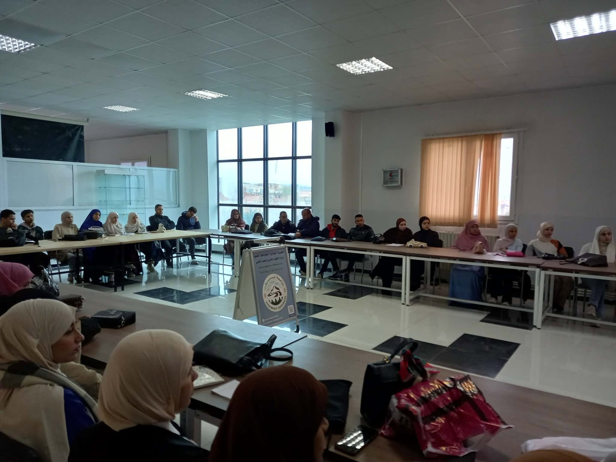 https://interfaces.univ-tissemsilt.dz/wp-content/uploads/2026/06/incuvateur.jpg